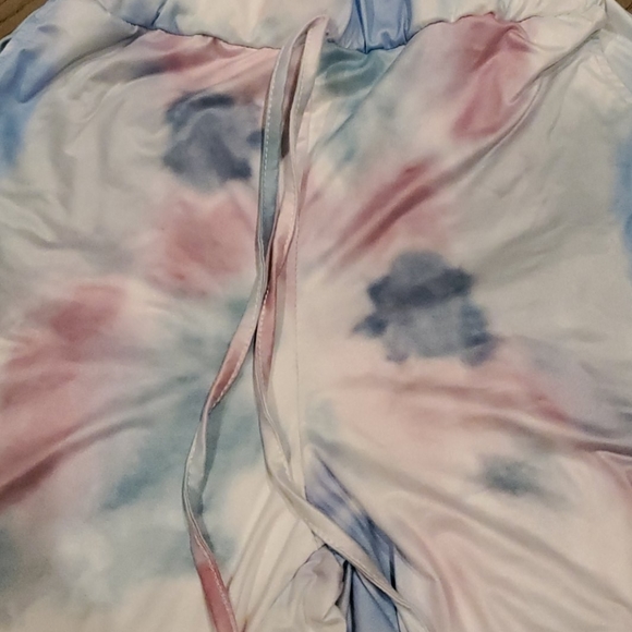 Tie dye sweatpants and long sleeve shirt size S - Picture 5 of 8